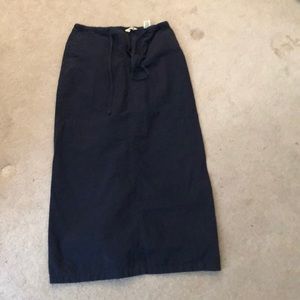 Eddie Bauer dark blue straight skirt